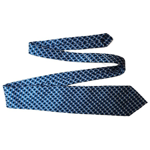 Vintage Neck Tie in Geometric Pattern - Picture 4 of 9